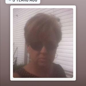 Meet your Posher, Teri